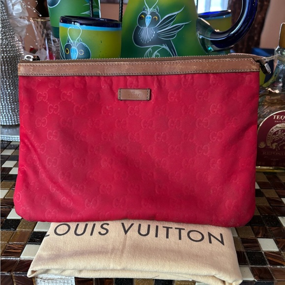 ❤️💲Gucci Red Cosmetic Nylon Large Bag ❤️💲 - Picture 1 of 12
